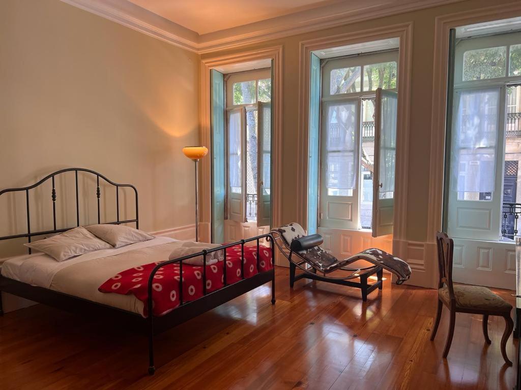 Uma Casa Feliz Com Jardim A Beira-mar Alloggio in famiglia Oporto
